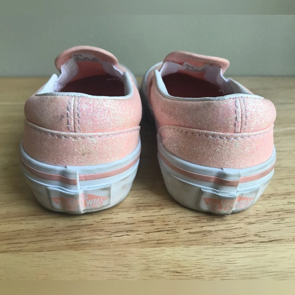 Vans Classic Slip-On Kids “Glitter - Apricot Nectar” Size: US 11.0 EUR 27.5